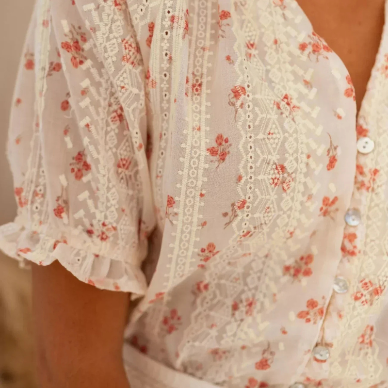 Cleo | Elegant Floral Blouse